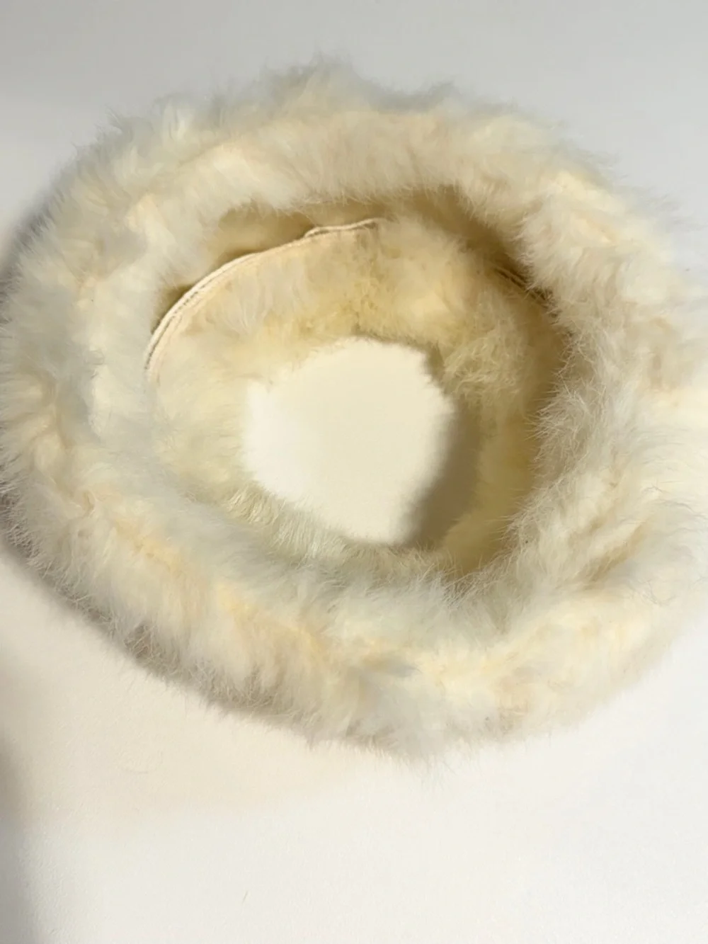 VINTAGE mid century MCM fur hat open center ring winter white 50a 60s - Picture 4 of 7